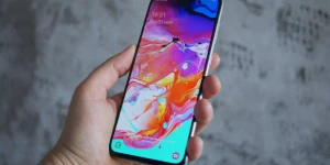 Чем различаются экраны смартфонов? Всё, что нужно знать о типах, разрешениях и частоте