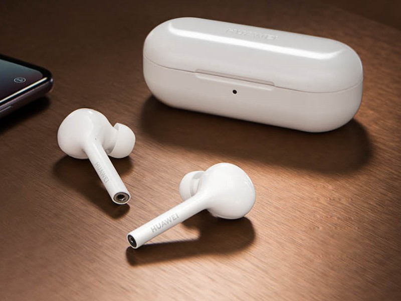 Huawei FreeBuds 4i запущены в Китае: ANC и производительность до 10 часов